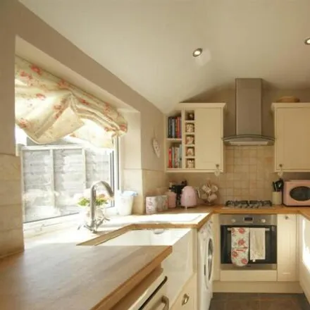 Buy this 3 bed townhouse on London Road in Moreton-in-Marsh, GL56 0HN