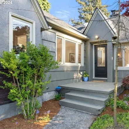 Buy this 4 bed house on 6114 North Mississippi Avenue in Portland, OR 97217