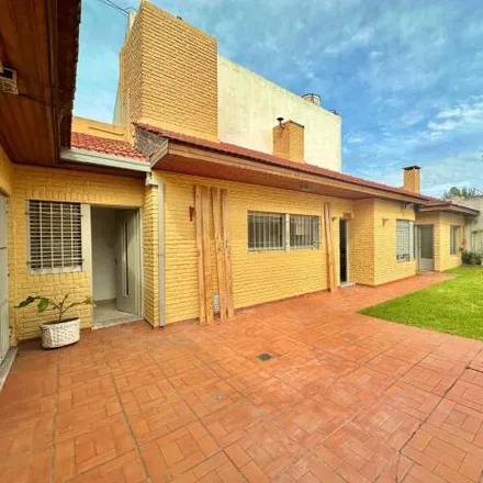 Rent this 2 bed house on Calle 35 505 in Partido de La Plata, 1900 La Plata