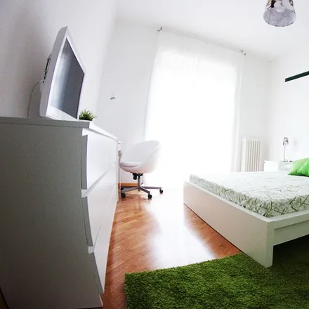 Rent this 5 bed room on Via Eugenio Pellini 4 in 20125 Milan MI, Italy