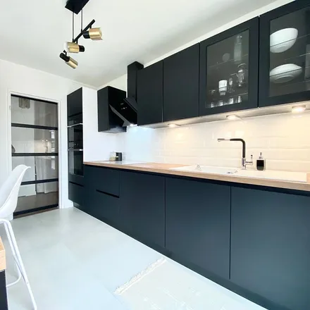 Image 3 - 6 Avenue du Berry, 91940 Les Ulis, France - Apartment for rent