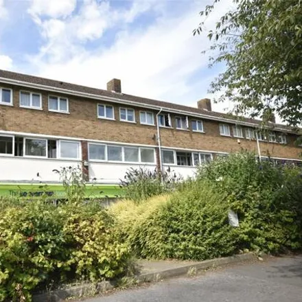 Image 1 - Co-op Food, 3-5 Bishops Drive, Woodmancote, GL52 8DH, United Kingdom - Townhouse for sale