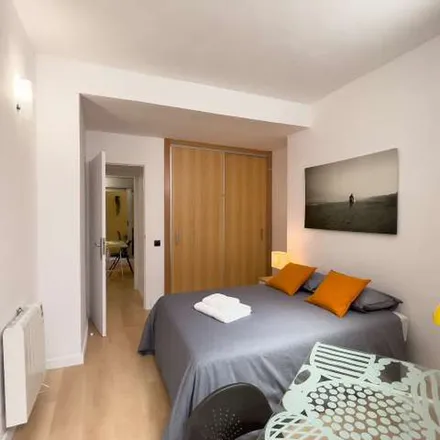 Image 5 - Rambla de la Muntanya, 92, 08041 Barcelona, Spain - Apartment for rent