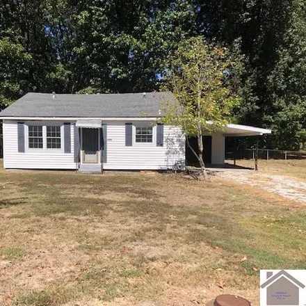 Buy this 3 bed house on 2214 West Hovekamp Road in McCracken County, KY 42003
