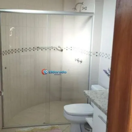 Buy this 3 bed apartment on Rua Ângelo Barijan in Vila Menuzzo, Sumaré - SP