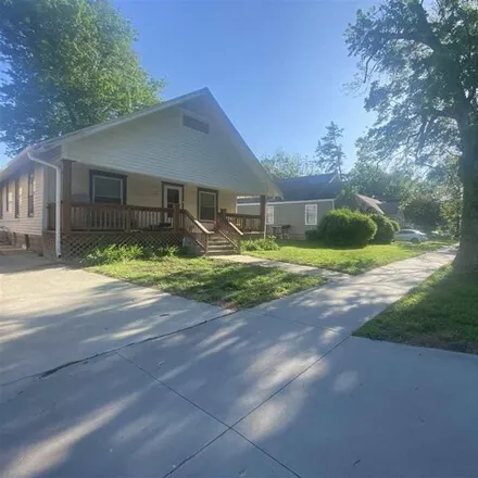 Image 3 - 1200 Thurston Street, Manhattan, KS 66502, USA - House for sale