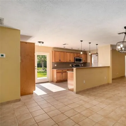 Image 7 - 6071 Boatwrite Road, Spring Hill, FL 34609, USA - House for sale