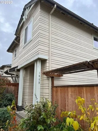 Buy this 3 bed house on 1649 Riley Lane in Eugene, OR 97402