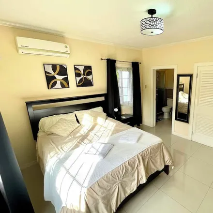 Image 6 - Jamaica - Apartment for rent