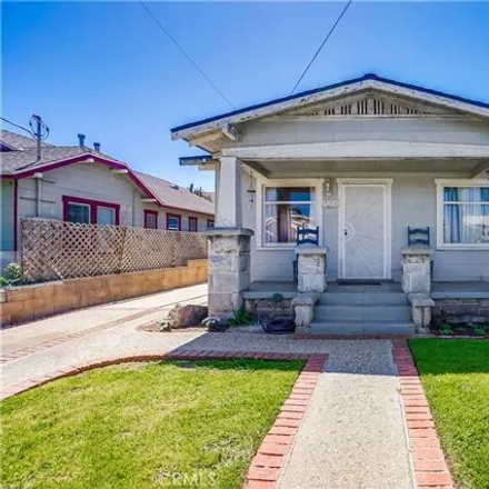 Buy this 4 bed house on West 14th Street in Los Angeles, CA 90732