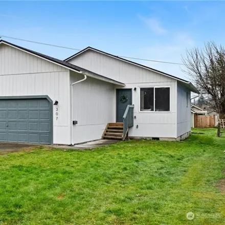 Buy this 3 bed house on 303 East Curtis Street in Aberdeen, WA 98520