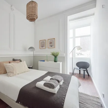 Rent this 11 bed room on Maria Cristina in Avenida António Augusto de Aguiar 58A, 1050-016 Lisbon