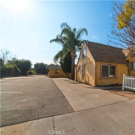 Buy this 11 bed house on 1957 East San Bernardino Avenue in Victoria, San Bernardino