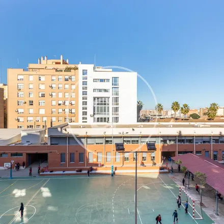 Rent this 2 bed apartment on Carrer del Doctor Josep Maria Paredes Santomà in 6, 46022 Valencia