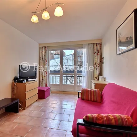 Image 5 - 20 Rue du Capitaine Marchal, 75020 Paris, France - Apartment for rent
