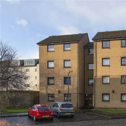 Rent this 2 bed apartment on 14 North Hillhousefield in City of Edinburgh, EH6 4HU