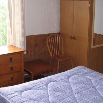 Rent this 4 bed apartment on 2 Goolden Street in Bristol, BS4 3BA