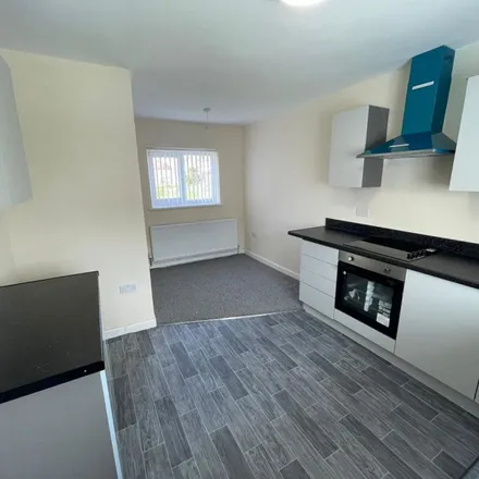 Rent this 3 bed duplex on Lancaster Street in Thurnscoe, S63 0HN