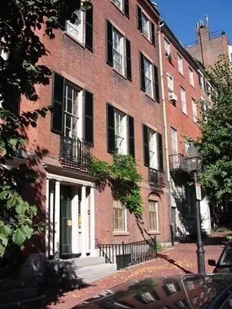 Rent this 4 bed apartment on 13 Chestnut Street in Boston, MA 02108