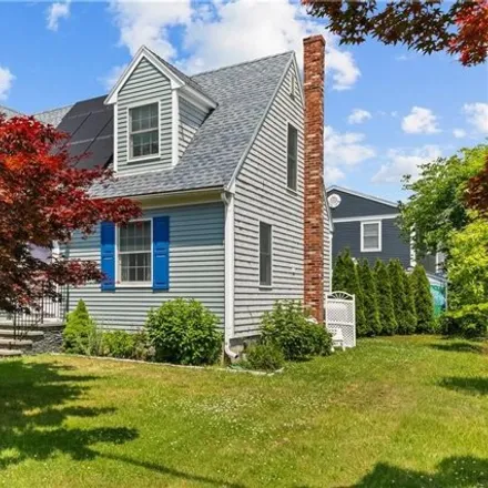 Image 3 - 161 Massachusetts Blvd, Portsmouth, Rhode Island, 02871 - House for sale