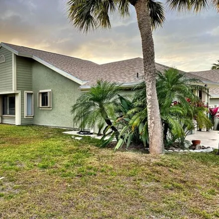 Image 5 - 1517 Southeast Colchester Circle, Port Saint Lucie, FL 34952, USA - House for sale