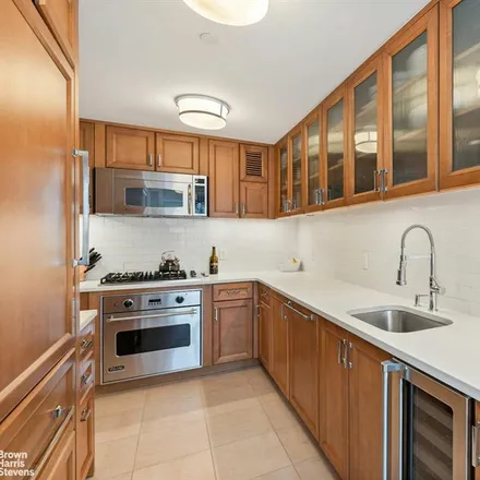 Image 6 - 205 EAST 85TH STREET 14L in New York - Apartment for sale