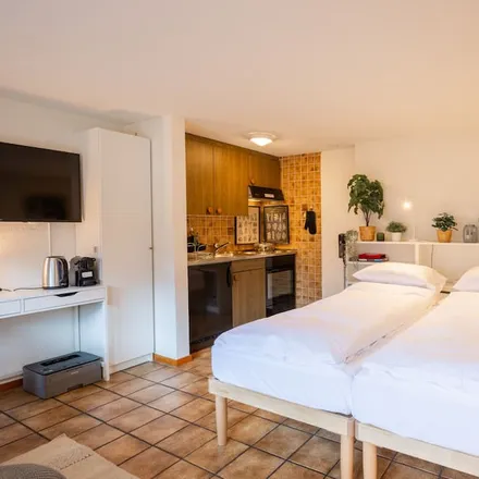 Rent this 1 bed house on Brienz (BE) in Interlaken-Oberhasli, Switzerland