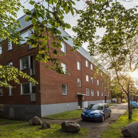 Rent this 4 bed apartment on Hjelmarsrörsgatan 44 in 521 45 Falköping, Sweden