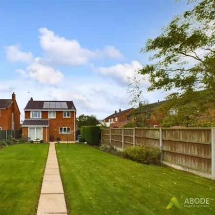 Buy this 4 bed house on Nene Close in Stretton, DE13 0YA