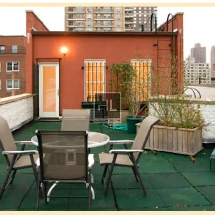Image 2 - 316 East 86th Street, New York, NY 10028, USA - Apartment for rent