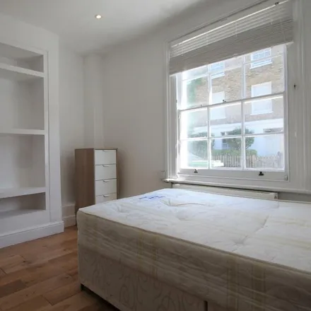 Image 3 - Carol Street, London, NW1 0AY, United Kingdom - House for rent