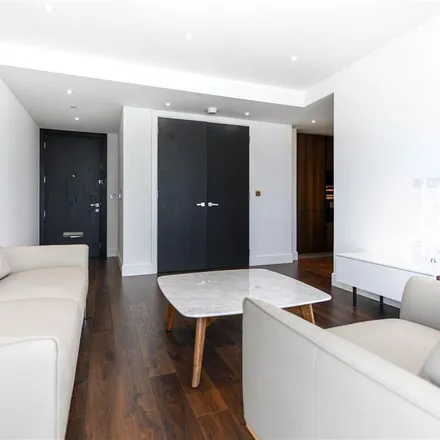 Image 2 - City Wellbeing, 129 Cannon Street Road, St. George in the East, London, E1 2LX, United Kingdom - Apartment for rent