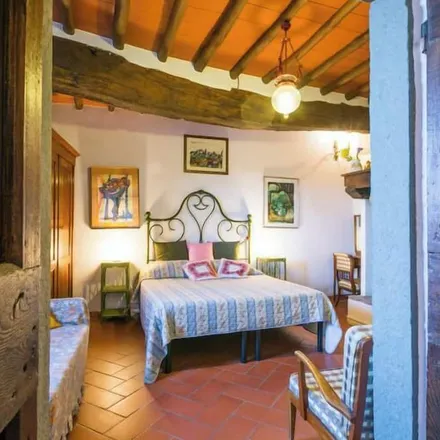 Rent this 4 bed duplex on Greve in Chianti in Florence, Italy