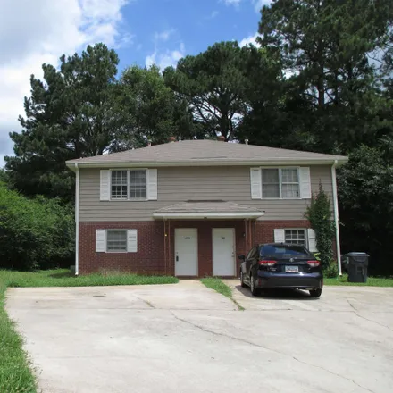 Buy this studio townhouse on 1681 Riverside Court Northeast in Rockdale County, GA 30013
