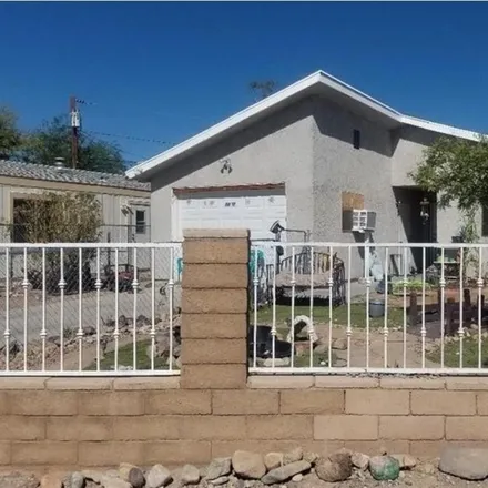 Buy this 2 bed house on 1977 Surf and Sand Drive in Bullhead City, AZ 86442