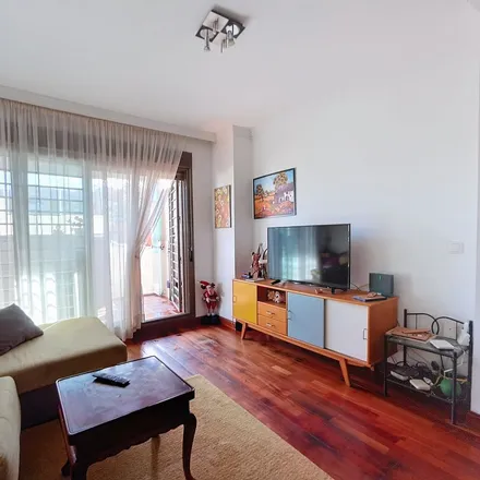 Rent this 2 bed apartment on Calle Frutos Herranz in 29260 Torremolinos, Spain