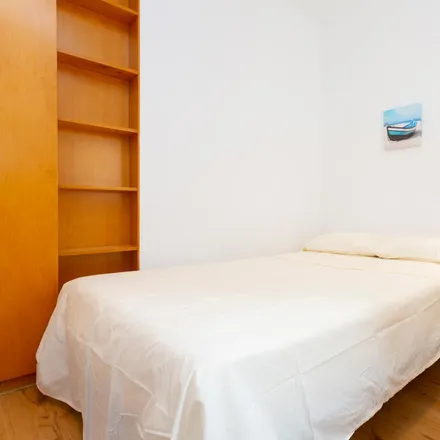 Rent this 3 bed apartment on Carrer de les Jonqueres in 18, 08003 Barcelona