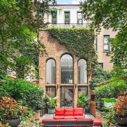 Image 6 - 236 East 72nd Street, New York, NY 10021, USA - Townhouse for sale