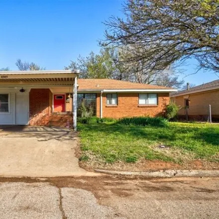 Buy this 3 bed house on 3648 Del Road in Del City, OK 73115