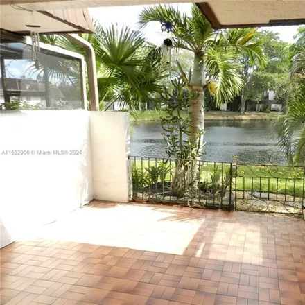 Image 1 - 1576-1596 Northwest 90th Way, Pembroke Pines, FL 33024, USA - House for sale