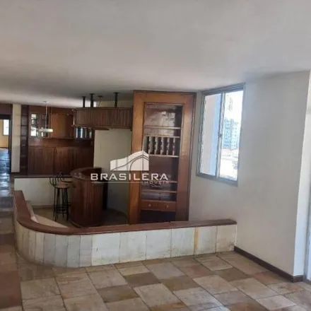 Buy this 4 bed apartment on Avenida T-36 in Setor Bela Vista, Goiânia - GO