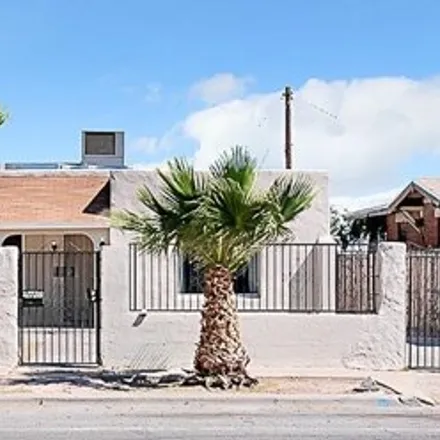 Buy this 4 bed house on 1099 North Williams Street in El Paso, TX 79902