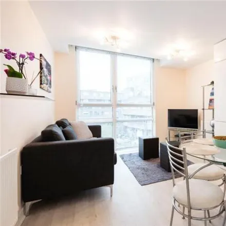 Rent this 1 bed room on 1 Lamb's Passage in London, EC1Y 8AB