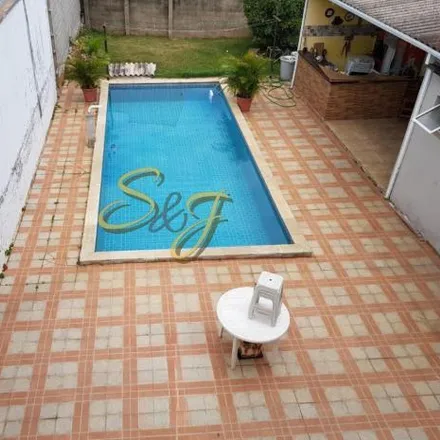 Buy this 3 bed house on Rua Fontana Del Gigante in Paulínia - SP, 13145-118