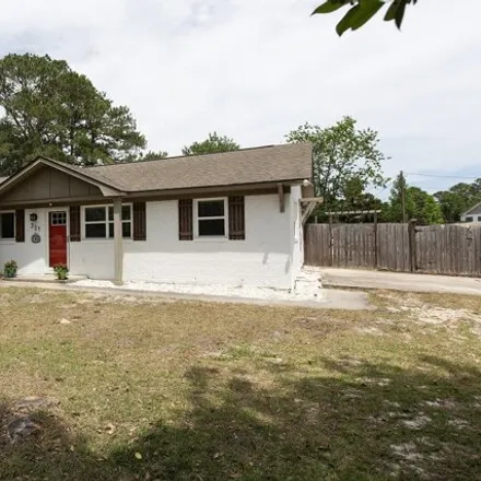 Buy this 3 bed house on 392 Apollo Drive in Wilmington, NC 28405