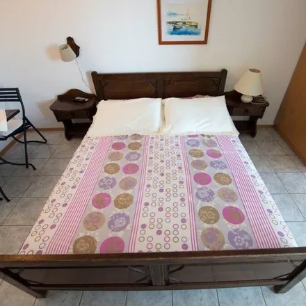 Image 5 - Duće, Split-Dalmatia County, Croatia - Apartment for rent
