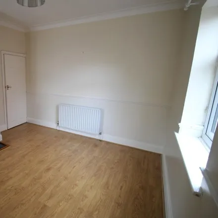 Image 4 - Selby Avenue, Blackpool, FY4 2LY, United Kingdom - House for rent