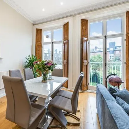 Image 9 - 19 Buckland Crescent, London, NW3 5DH, United Kingdom - Apartment for sale