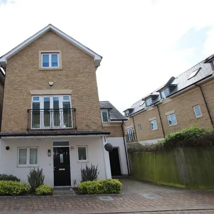 Rent this 4 bed house on Marbaix Gardens in London, TW7 4FE