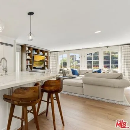 Image 1 - Trebek Open Space, 2500 Nichols Canyon Road, Los Angeles, CA 90046, USA - House for sale